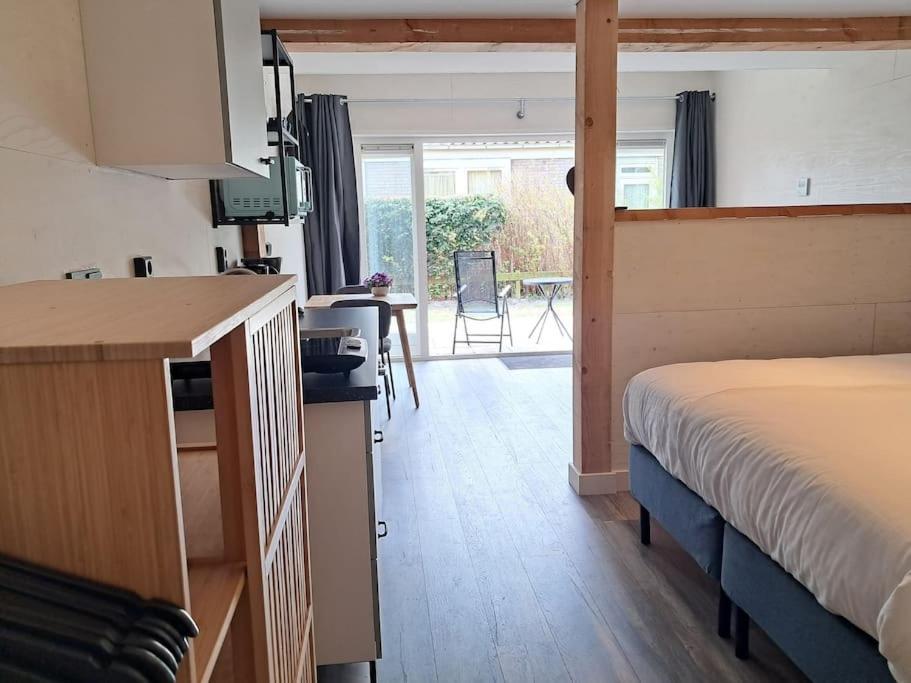 Strandhuisje Freek, 900 M Van Zee En Strand 卡兰茨奥赫 外观 照片