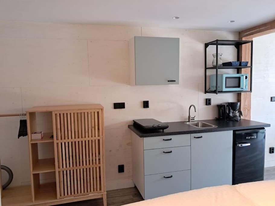 Strandhuisje Freek, 900 M Van Zee En Strand 卡兰茨奥赫 外观 照片